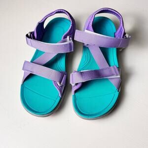Northside Girls Durable Outdoors Adjustable Secure Strap Sandals Sz 5 NWOT